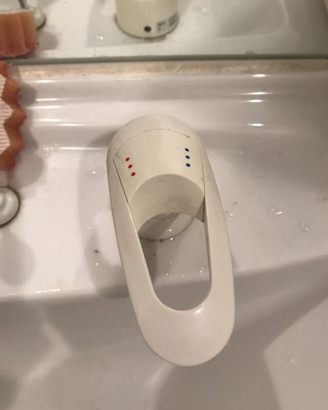 水のトラブル(蛇口の水漏れ修理)の画像