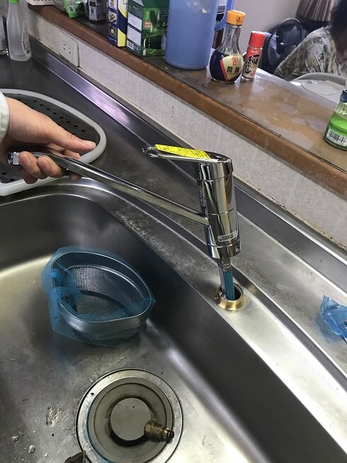 水のトラブル(台所蛇口水漏れ修理交換⑤)の画像
