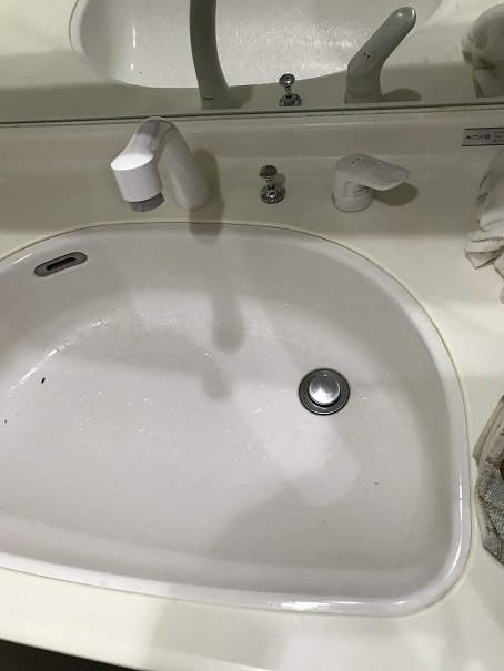 水のトラブル(洗面所蛇口水漏れ修理交換⑧)の画像