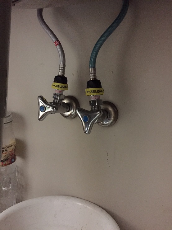 水のトラブル（台所蛇口の水漏れ修理交換⑦：大分）の画像