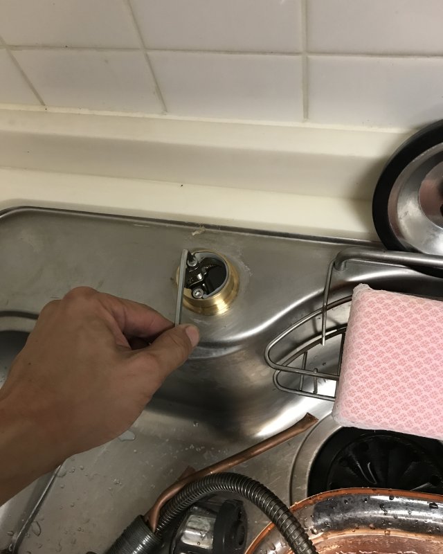 【水のトラブル】台所水漏れ交換作業④の画像